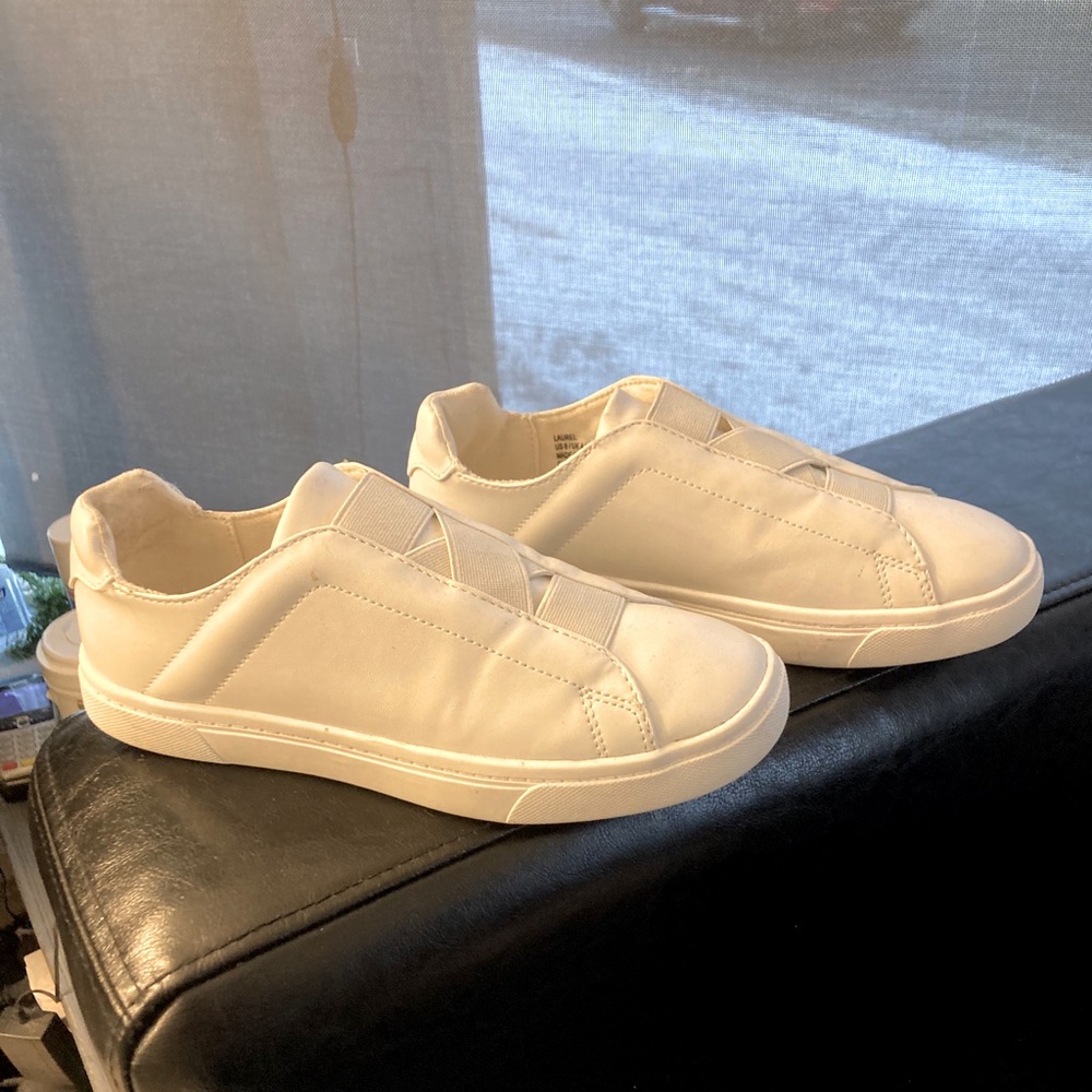 Fabletics shoes